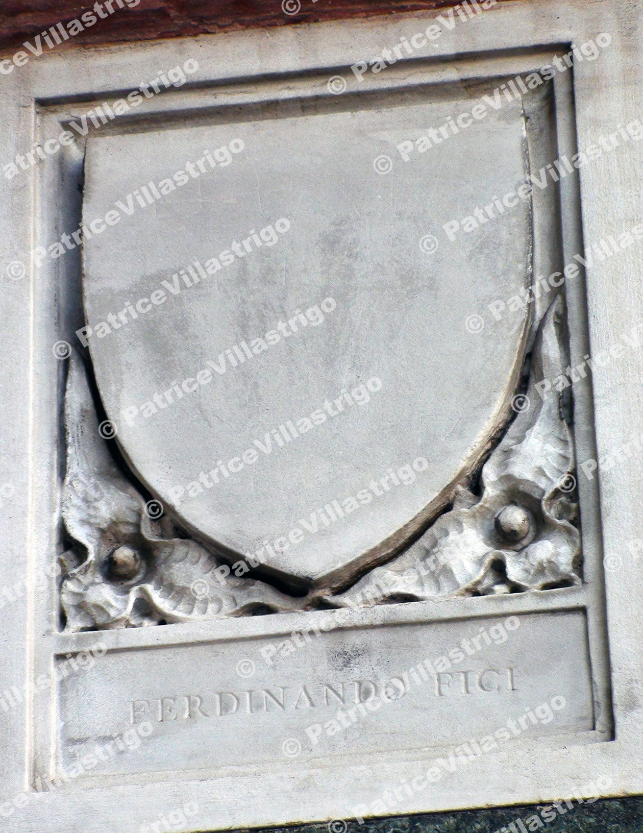 IL Duomo Coat Of Arms L16