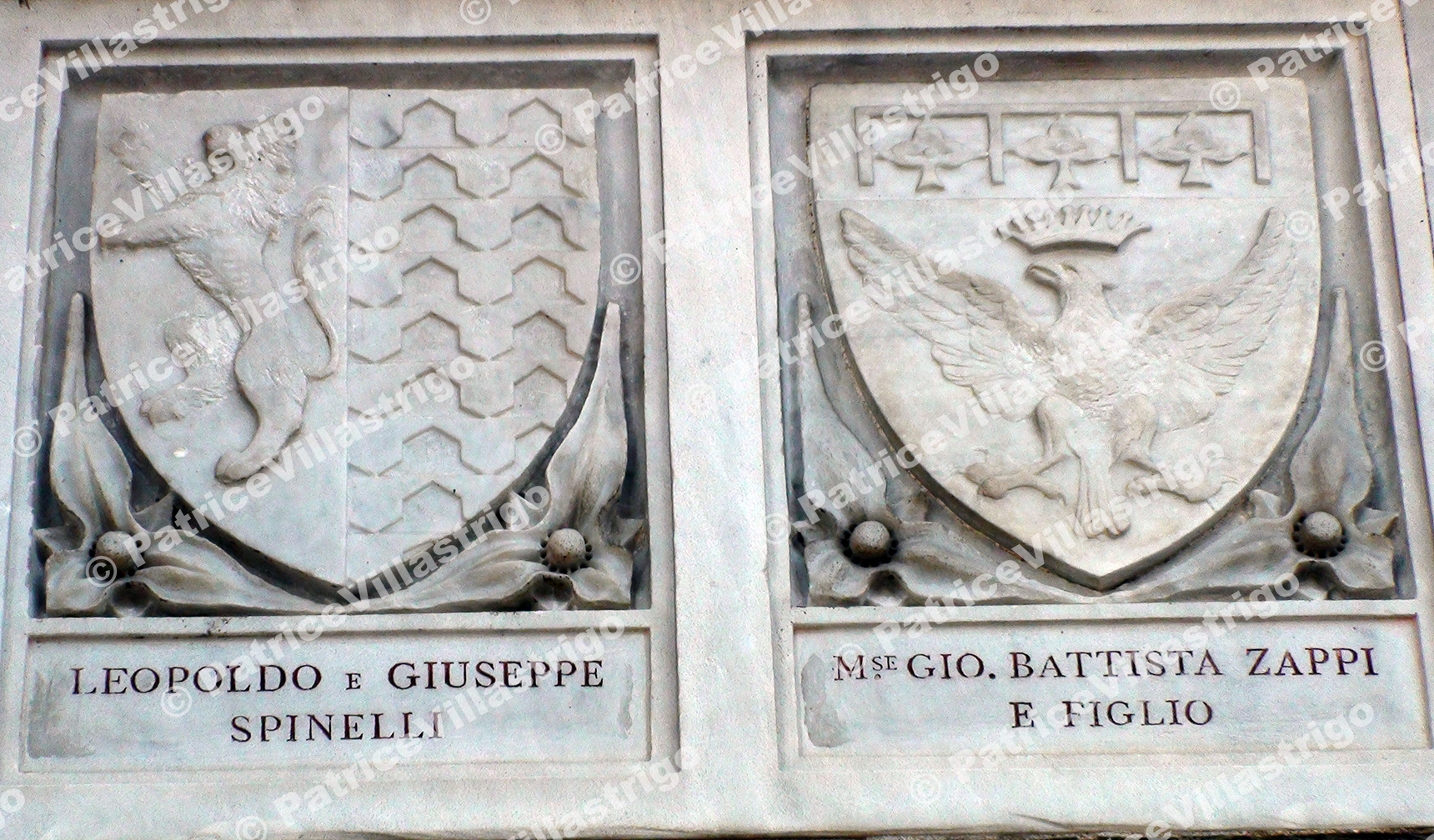 IL Duomo Coat Of Arms L35