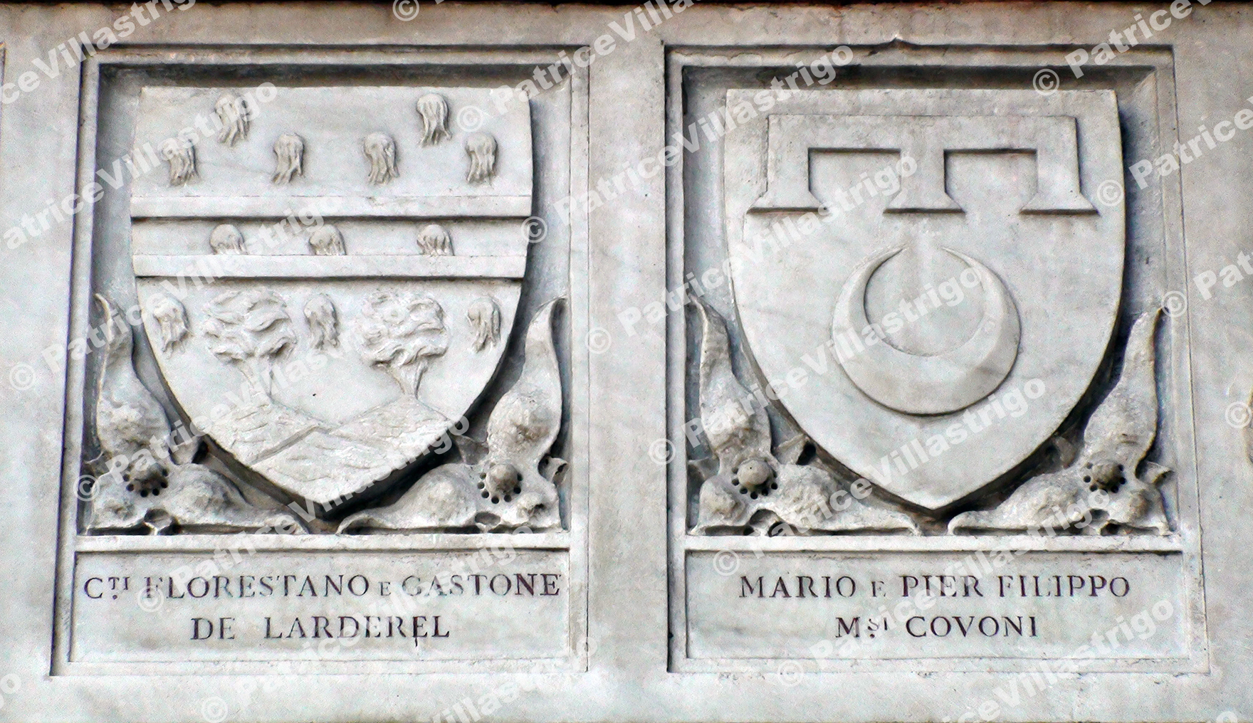IL Duomo Coat Of Arms L45