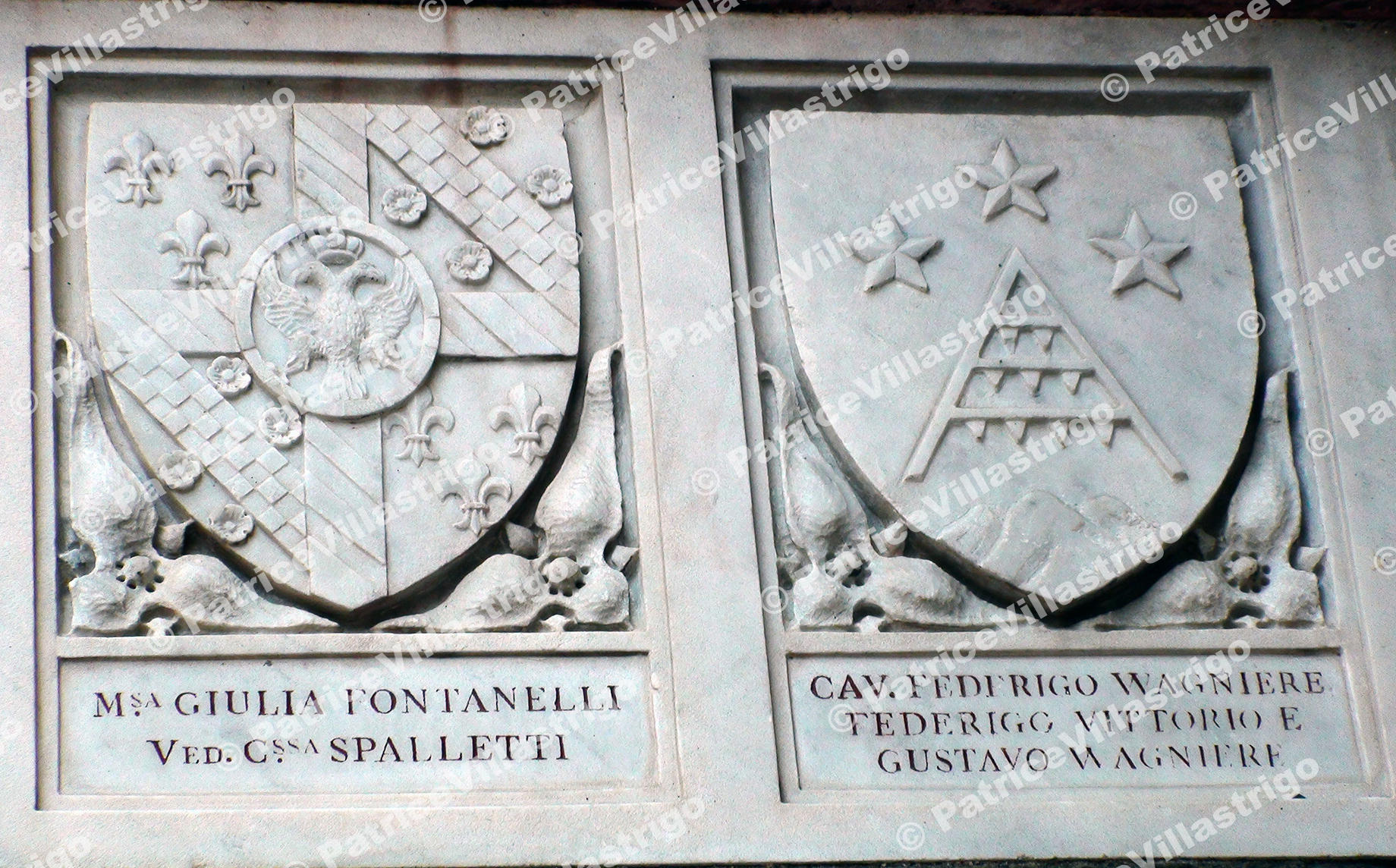 IL Duomo Coat Of Arms L49