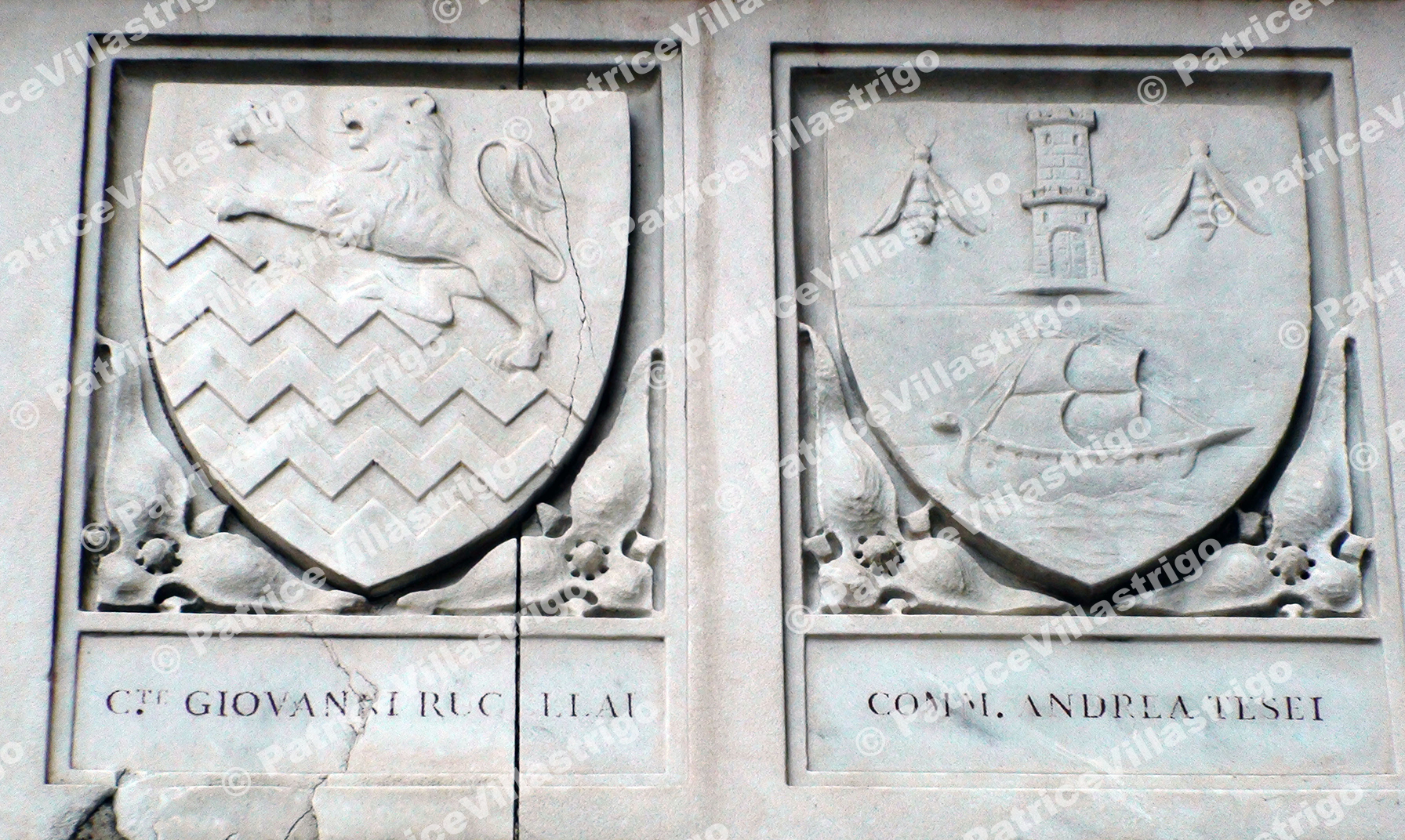 IL Duomo Coat Of Arms L50
