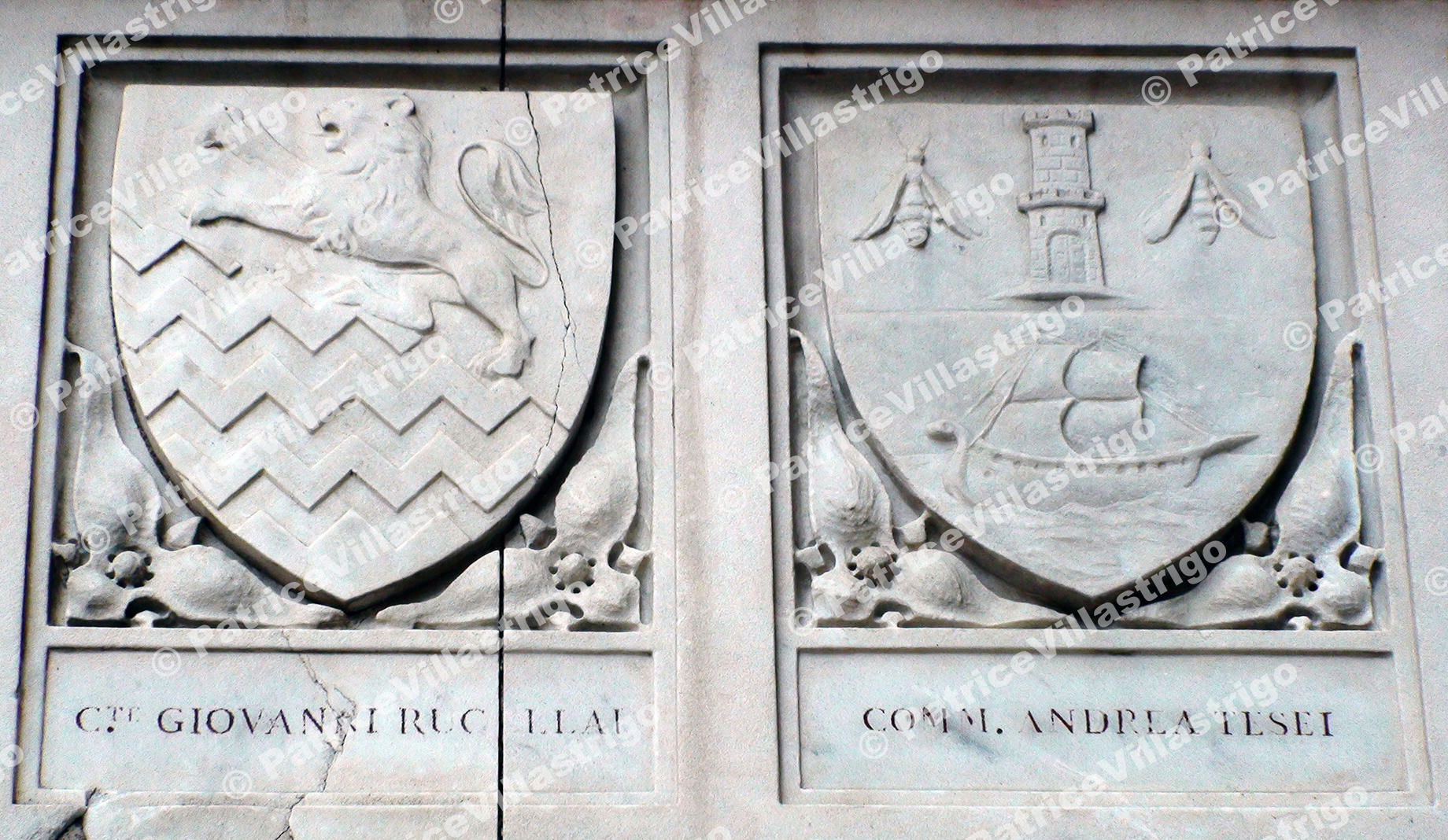 IL Duomo Coat Of Arms L51