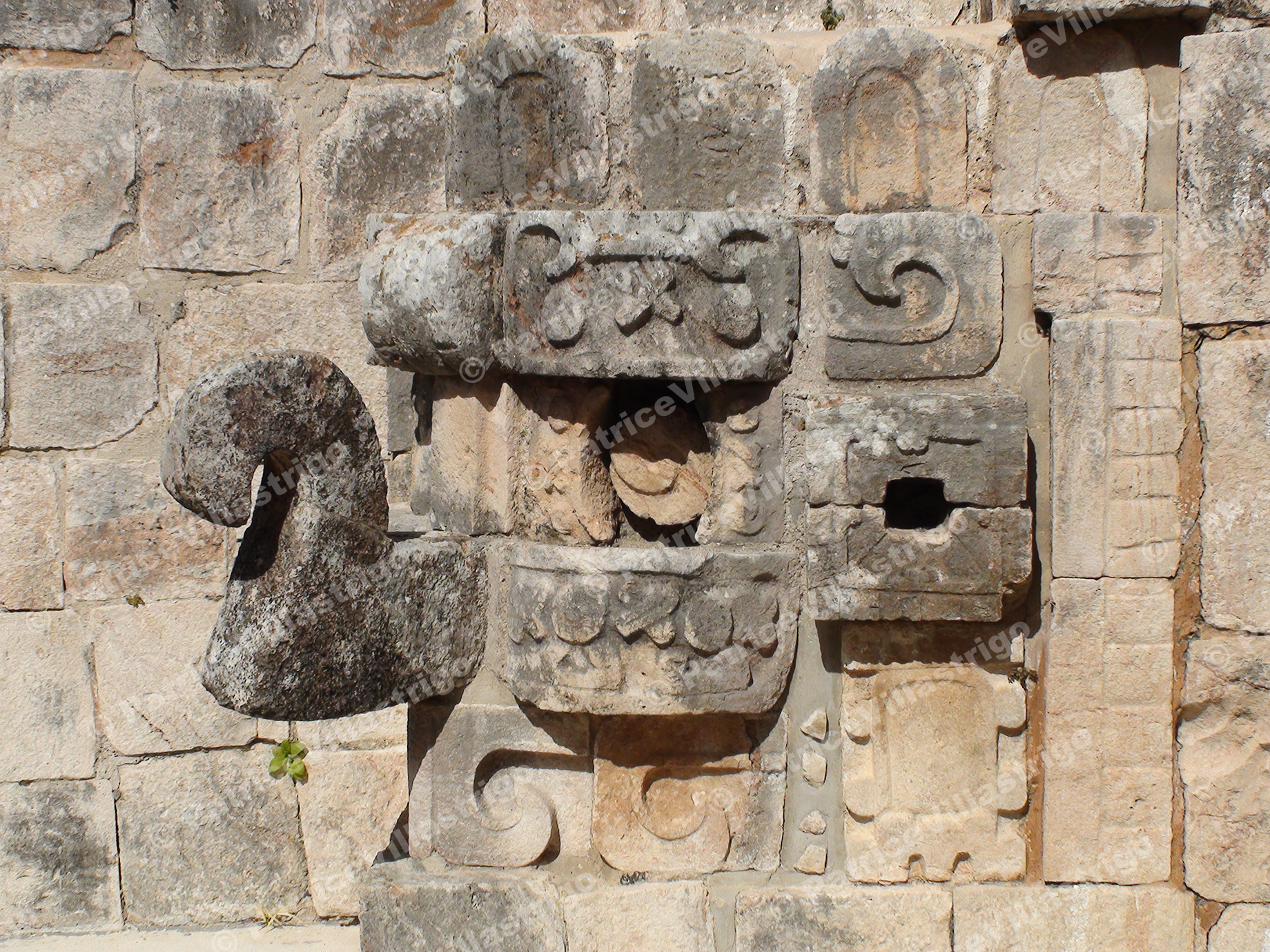 Uxshmal (163)-L