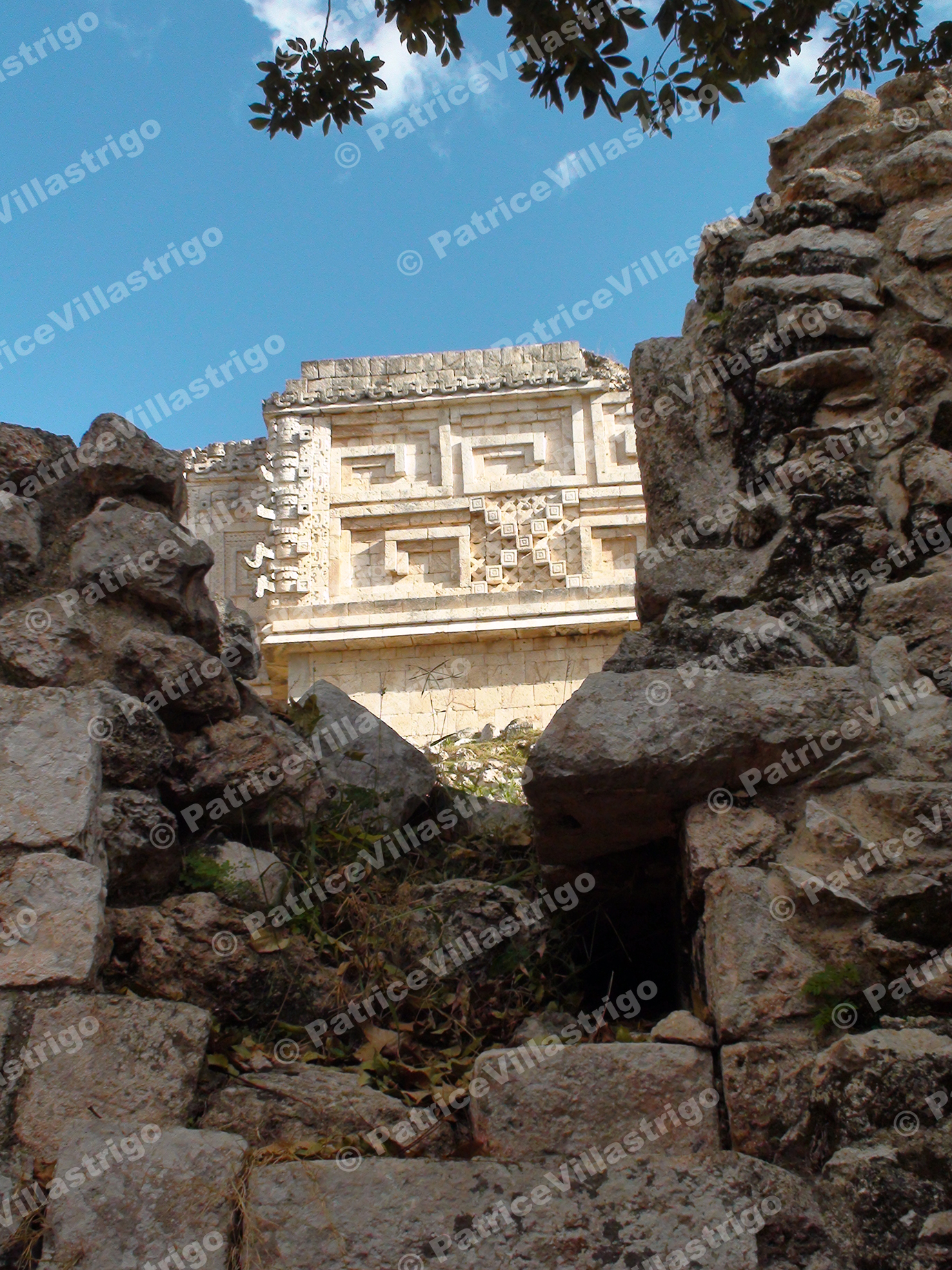 Uxshmal (269)-L